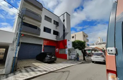 Ponto comercial com 2 salas à venda no Centro, Pouso Alegre 