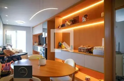 Imóvel de 72m2 com 2 quartos em Vila Brasílio Machado - São Paulo - SP.