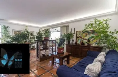 Cobertura duplex de 266m2 com 3 quartos em Indianópolis - São Paulo - SP.