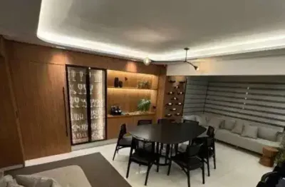 Apartamento com 3 quartos à venda na Avenida PL 3, Park Lozandes, Goiânia