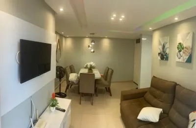 Lindo apartamento Mobiliado em Condomínio, Próximo à Praia, na zona sul de Ilhéus