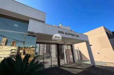 Apartamento semimobiliado à venda, com 1 suíte mais 2 quartos, 2 vagas de garagem, no bairro Cancelli, em Cascavel/PR.