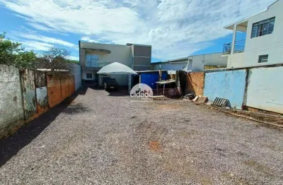 Sobrado à venda, 2 quartos, 1 suíte, 4 vagas, Guarujá - Cascavel/Pr