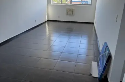 Imóvel para venda tem 108 metros quadrados com 03 dormitórios em Boqueirão - Santos - SP