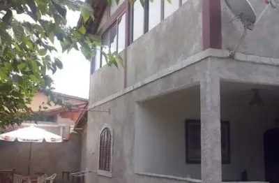 Oportunidade única casa com potencial lucrativo, peró - cabo frio/rj