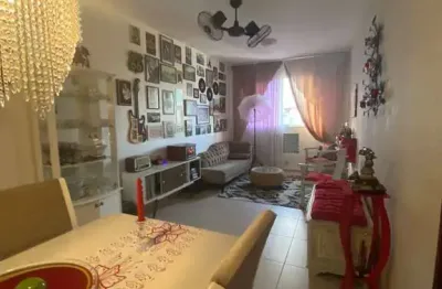 Charmosa cobertura com 03 quartos à 300m da praia, algodoal - cabo frio/rj