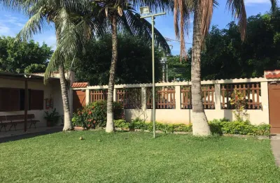 Vende-se casa geminada em condomínio, portinho - cabo frio/rj