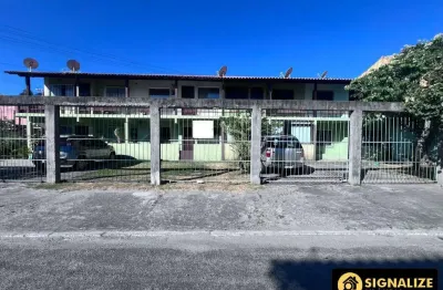 Imóvel em condomínio fechado! parque burle - cabo frio/rj