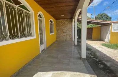 Casa espaçosa com 03 dormitórios–balneário das conchas, são pedro da aldeia