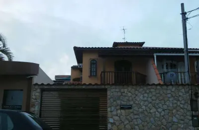 Casa duplex independente à venda, semimobiliado no braga - cabo frio/rj