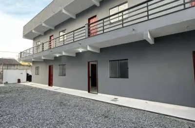 Kitnet de 01 quarto em condomínio á venda  – jardim olinda em cabo frio/rj