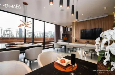 Cobertura duplex no Itaim, com três dormitorios, três vagas de garagem 180m de area util !