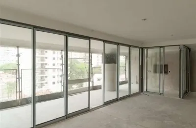 Apartamento à venda, 210 m² 3 VAGAS DE GARAGEM 4 DORMITORIOS - Campo Belo