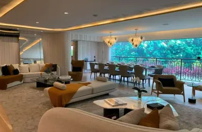 Apartamento à venda, 253 m², 4 suítes 3 vagas - Moema - São Paulo