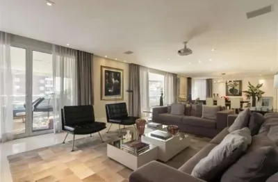 Apartamento com 4 suítes, 370 m² Mobiliado no Campo Belo - São Paulo/SP