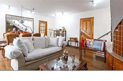 Cobertura Duplex com 3 dormitórios à venda, 243 m² por R$ 2.600.000