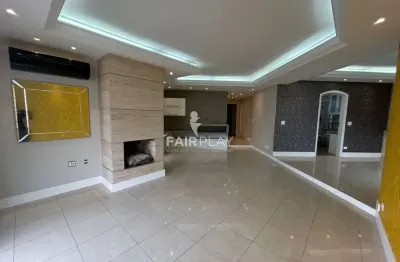 Apartamento no Campo Belo, 4 dormitorios, 3 vagas de garagem com 190m de area util !