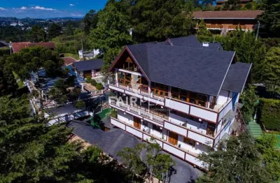 Casa à venda na Rua Francisca Correa Pinto, 100, Vila inglesa, Campos do Jordão