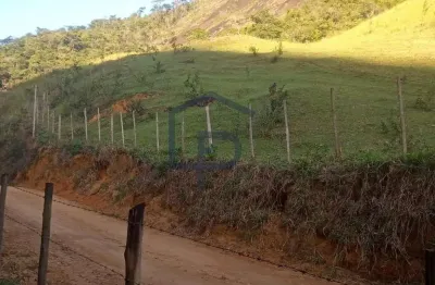 Fazenda à venda no Centro, Marliéria 