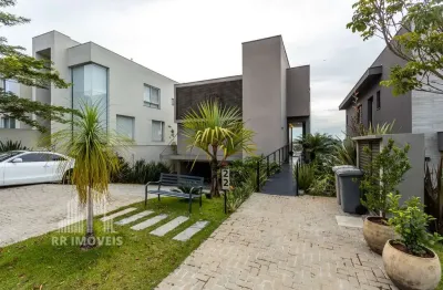 Rr8386 casa mobiliada 303m² condomínio genesis ii - oportunidade - 4 suítes 6 vagas - santana de parnaíba, sp - ótima localização - alphaville