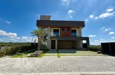 RR7730 Casa 355m² CONDOMÍNIO RESERVA SANTA ANNA - 3 Suítes 4 Vagas - OPORTUNIDADE - Santana de Parnaíba, SP - Sitio do Morro - PROXIMO DE ALPHAVILLE