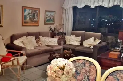 Apartamento com 03 dormitórios à venda no edifício baía de sapri.