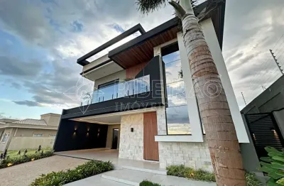 Sobrado com piscina e 03 suítes no condomínio quinta dos ventos