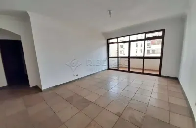 Apartamento no bairro centro com 03 dormitórios sendo 01 suite, sacada.