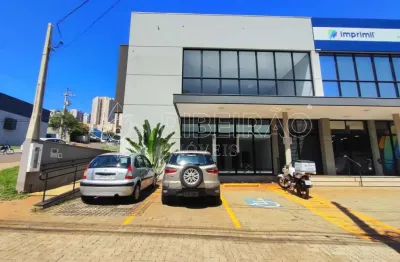 Salão comercial para locação com 298m² de construção próximo ao parque raya