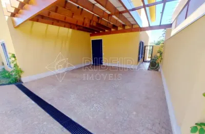 Sobrado em condomínio com 3 suítes e piscina à venda no colina do golf