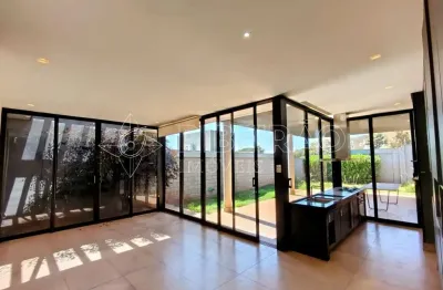 Casa sobrado em condomínio 3 dormitórios no jardim san marco