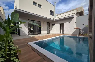 Casa com 03 suítes e piscina em condomínio no jardim san marco