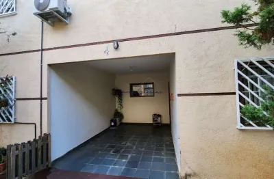 Casa com 2 quartos à venda na Itaipu, 344, São Francisco de Assis, Sete Lagoas por R$ 250.000