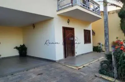 Casa com 4 quartos à venda na Rua São Vicente de Paula, 57, Mangabeiras, Sete Lagoas por R$ 850.000