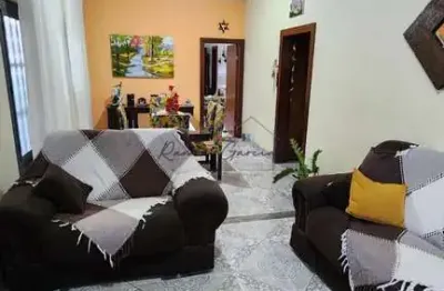 Casa com 2 quartos à venda na Rua Doutor Luciano Soares Santana., 930, Santo Antônio, Sete Lagoas por R$ 450.000