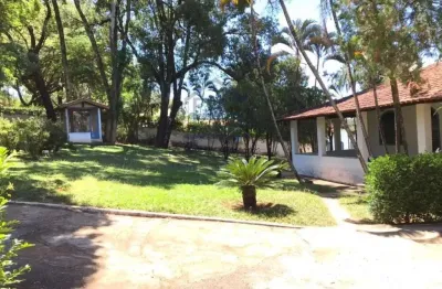 Chácara / sítio com 3 quartos à venda na Rua José Fonseca Pires, 002, Fazenda Velha, Sete Lagoas por R$ 742.000