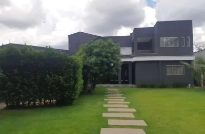 Casa com 6 quartos à venda na Rua Viçosa, 96, Boa Vista, Sete Lagoas por R$ 1.300.000