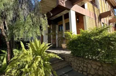 Casa com 5 quartos à venda na Rua Doutor Sebastião Mascarenhas, 22, Centro, Sete Lagoas por R$ 5.000.000