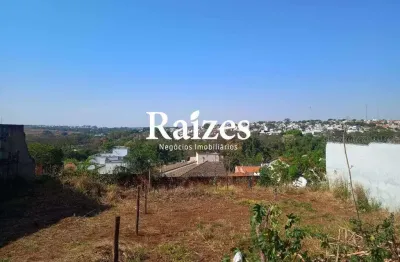 Terreno à venda na Cidade Jardim, Uberlândia 