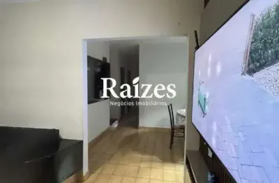 Casa com 4 quartos à venda no Pacaembu, Uberlândia 