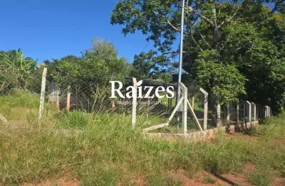 Ótima oportunidade em Condomínio Fechado na represa de Miranda