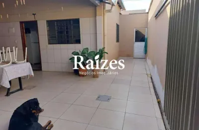 Casa com 5 quartos à venda no Luizote de Freitas, Uberlândia 