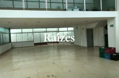 Barracão / Galpão / Depósito à venda no Presidente Roosevelt, Uberlândia 