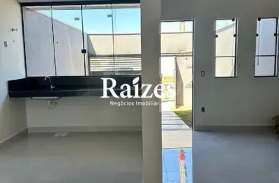 Casa com 3 quartos à venda no Jardim Holanda, Uberlândia 