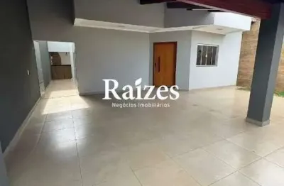 Casa com 3 quartos à venda no Jardim Botânico, Uberlândia 