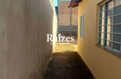 Casa com 3 quartos à venda no Jardim Holanda, Uberlândia 