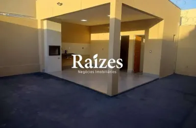 Casa com 4 quartos à venda em Laranjeiras, Uberlândia 