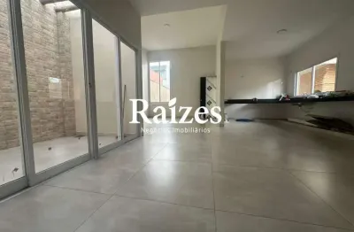 Casa com 3 quartos à venda no Conjunto Segismundo Pereira, Uberlândia 