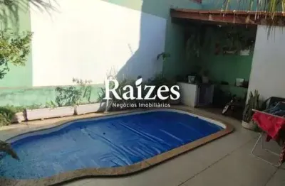 Casa com 3 quartos à venda no Taiaman, Uberlândia 