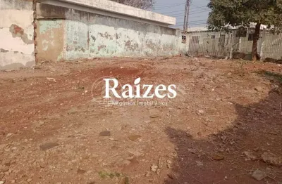 Terreno à venda no Cazeca, Uberlândia 